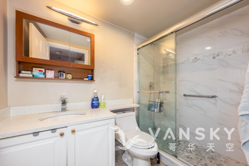 251204144819_master bath.jpg